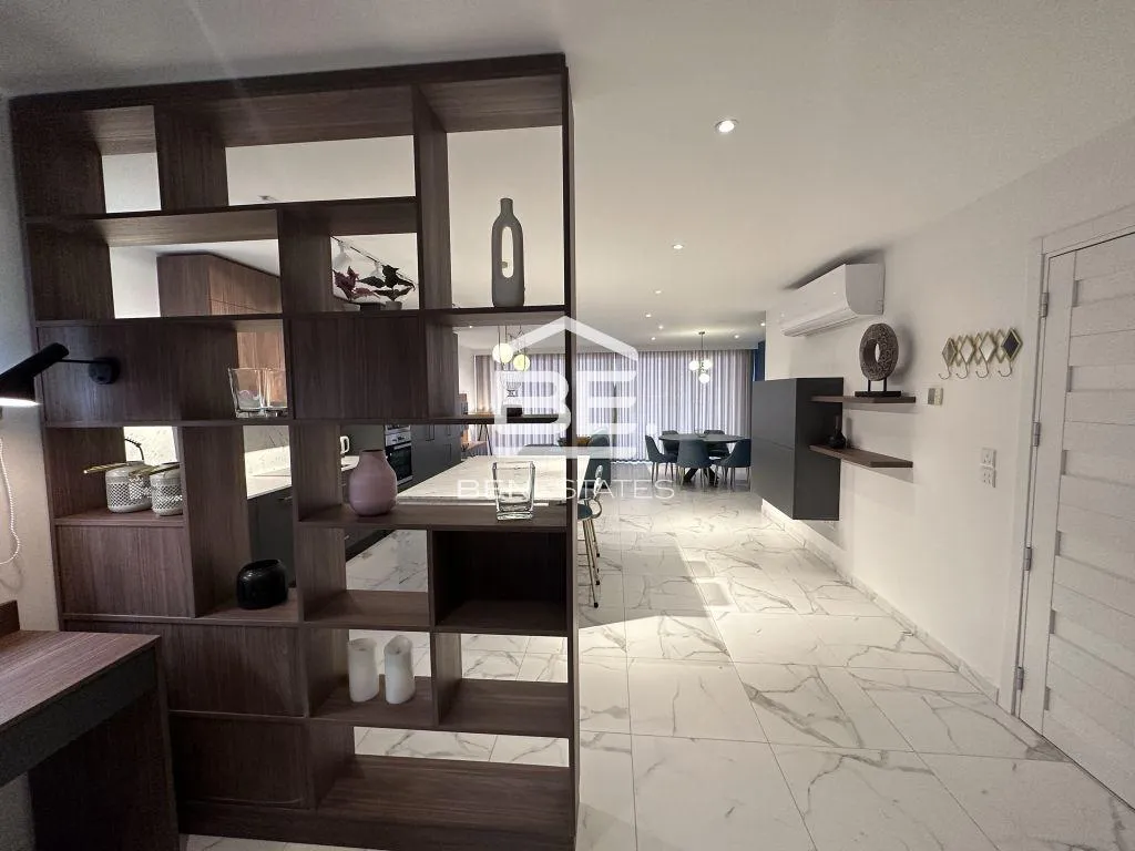 Apartment in Xemxija