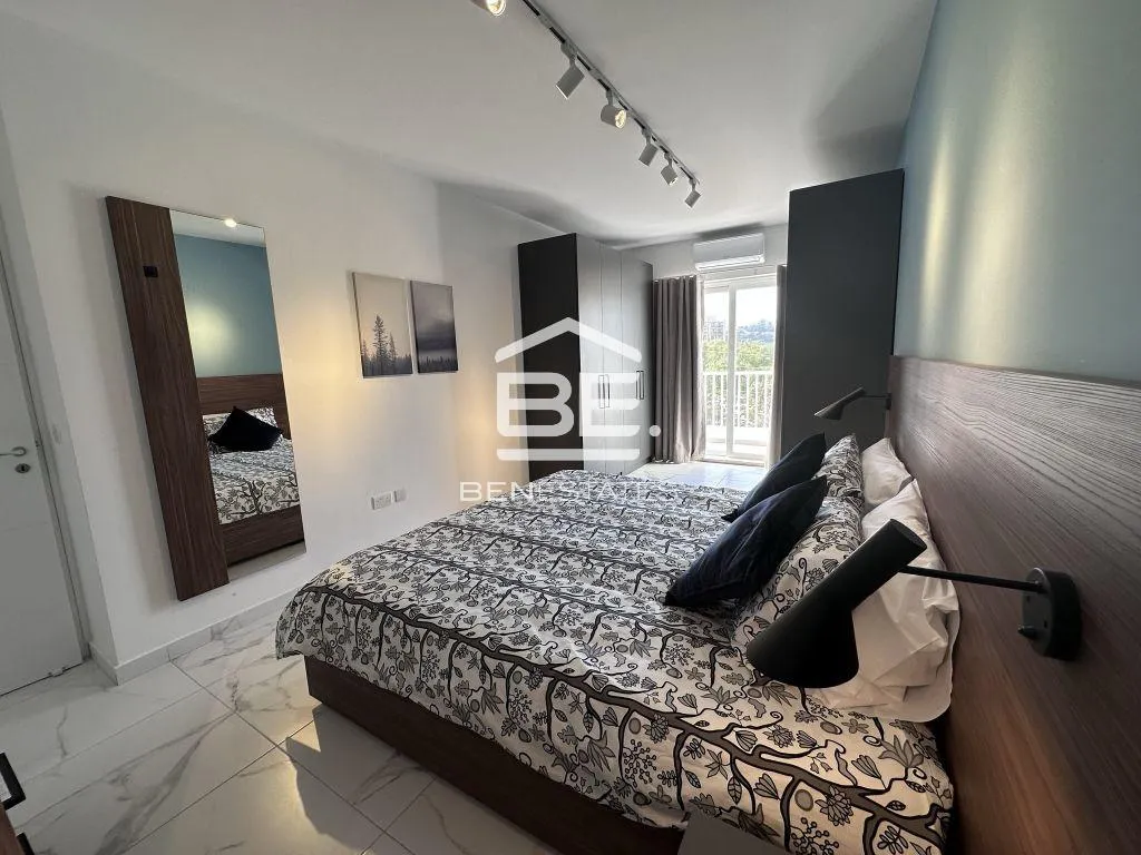Apartment in Xemxija