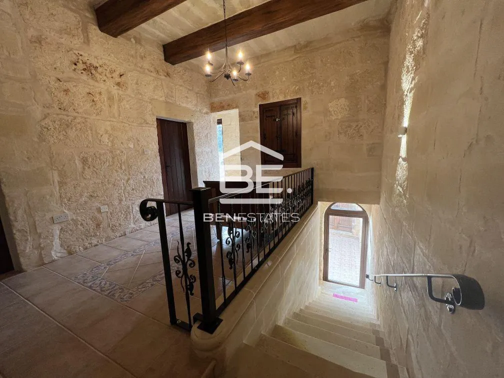 Converted House of Character in Ghajn Tuffieha