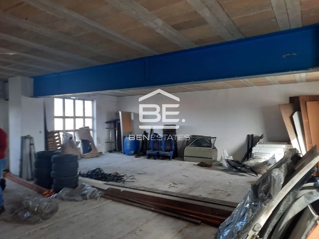 Commercial in Santa Venera