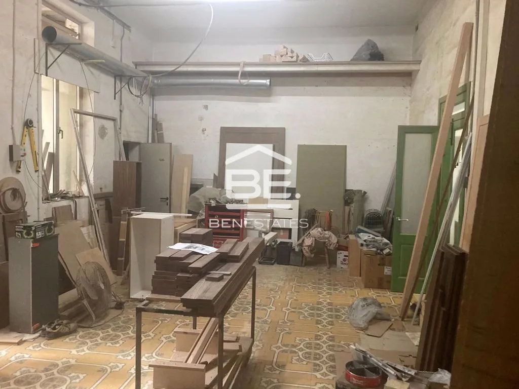 Commercial in Mosta
