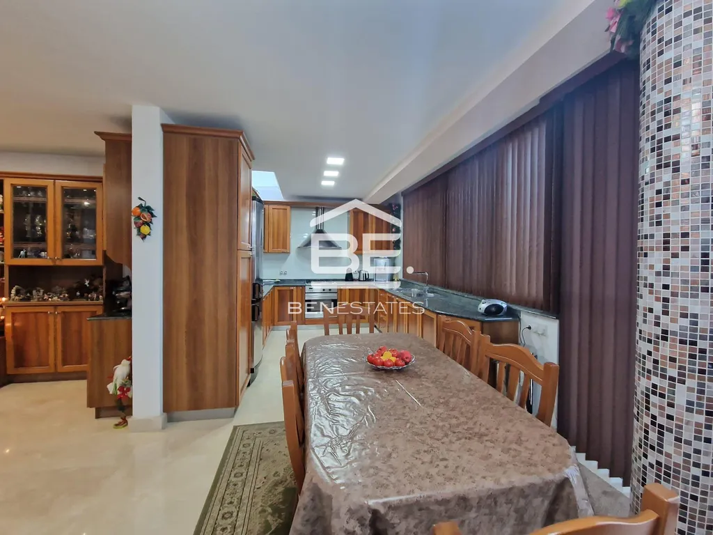 Duplex Penthouse in St. Pauls Bay