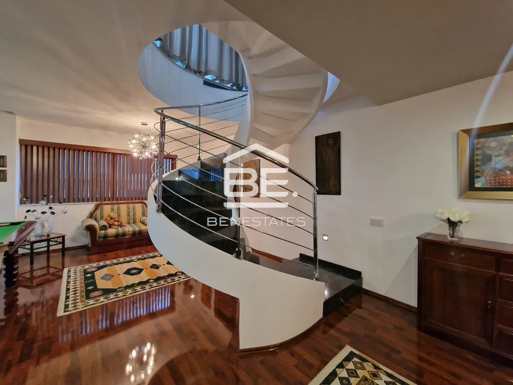 Duplex Penthouse in St. Pauls Bay