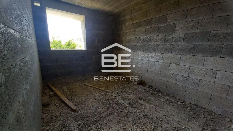 Elevated Ground Floor Maisonette  in Zebbug