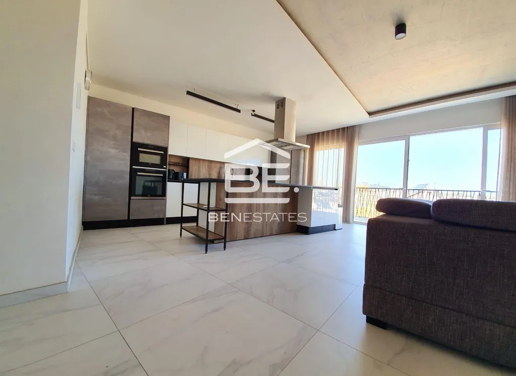 Penthouse in Mosta