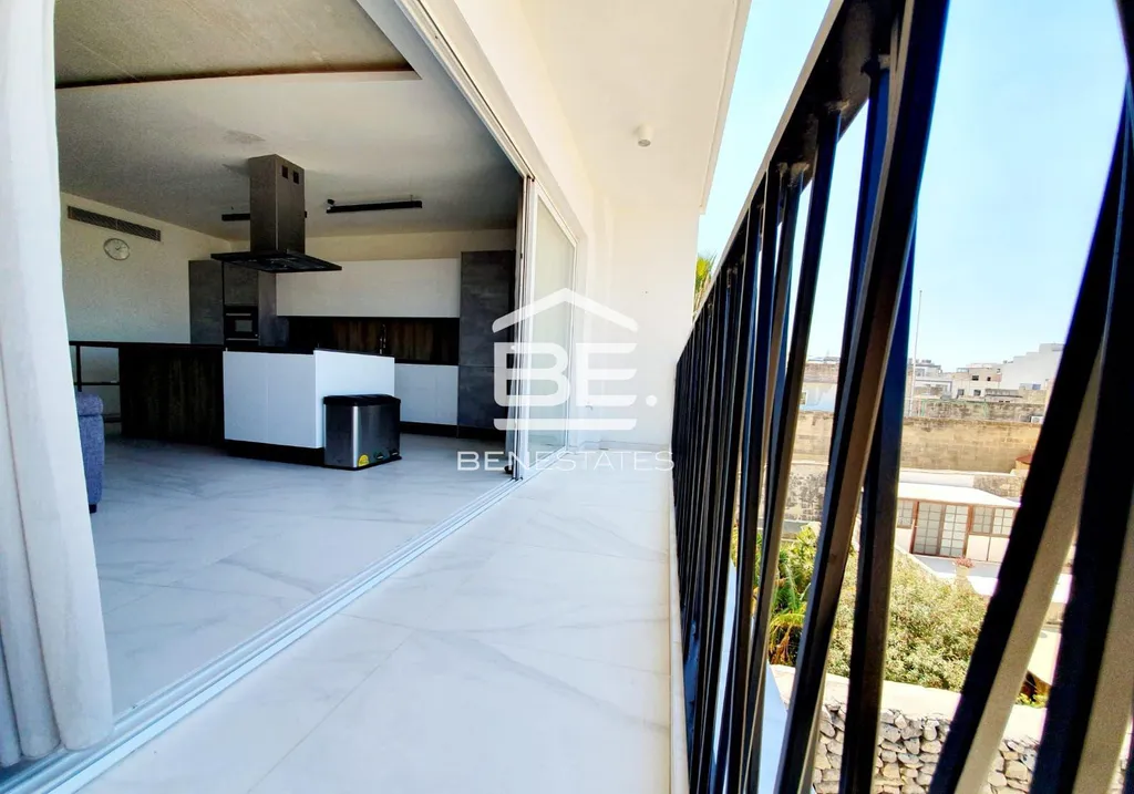 Penthouse in Mosta