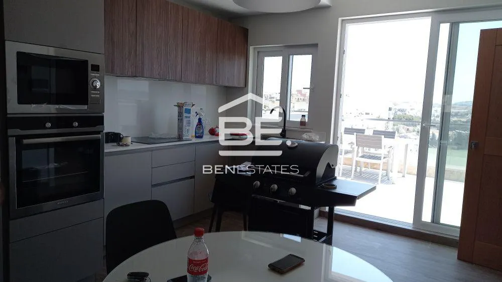 Penthouse in St. Pauls Bay
