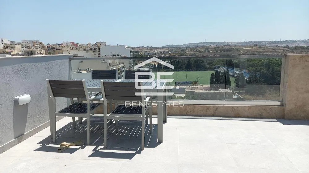 Penthouse in St. Pauls Bay