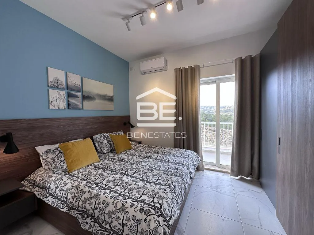 Penthouse in Xemxija
