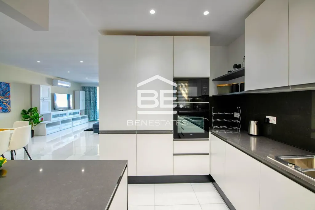 Penthouse in St. Julians