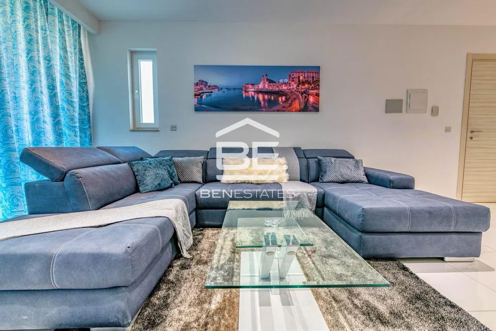 Penthouse in St. Julians