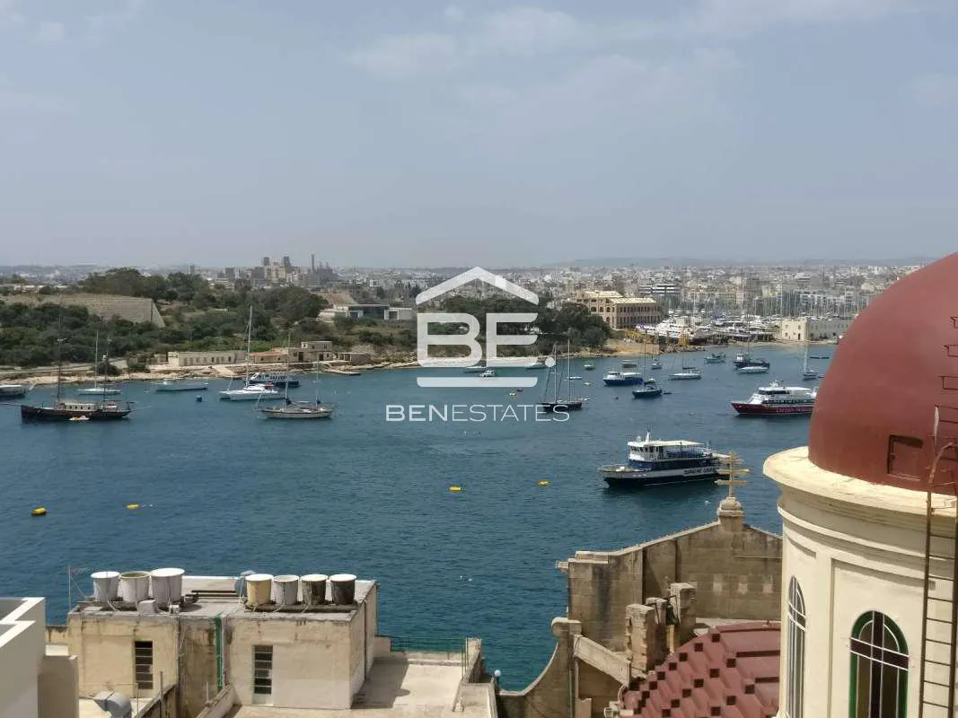 Penthouse in Sliema