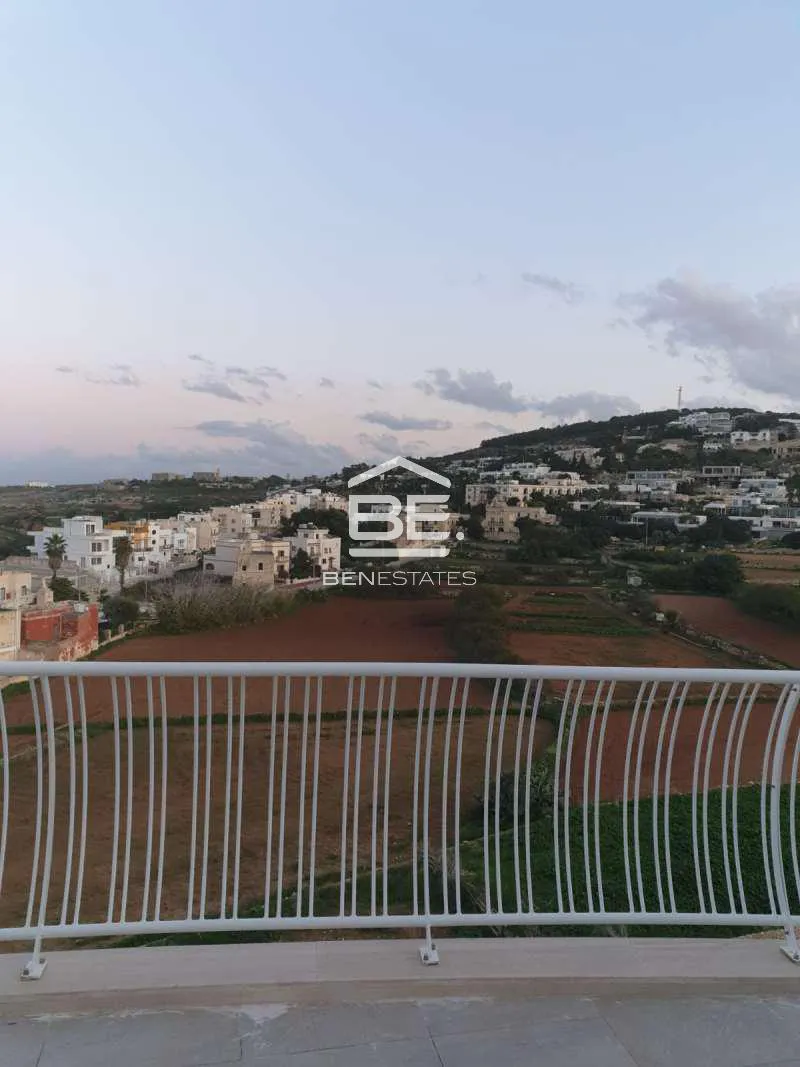 Penthouse in Bahar Ic-Caghaq