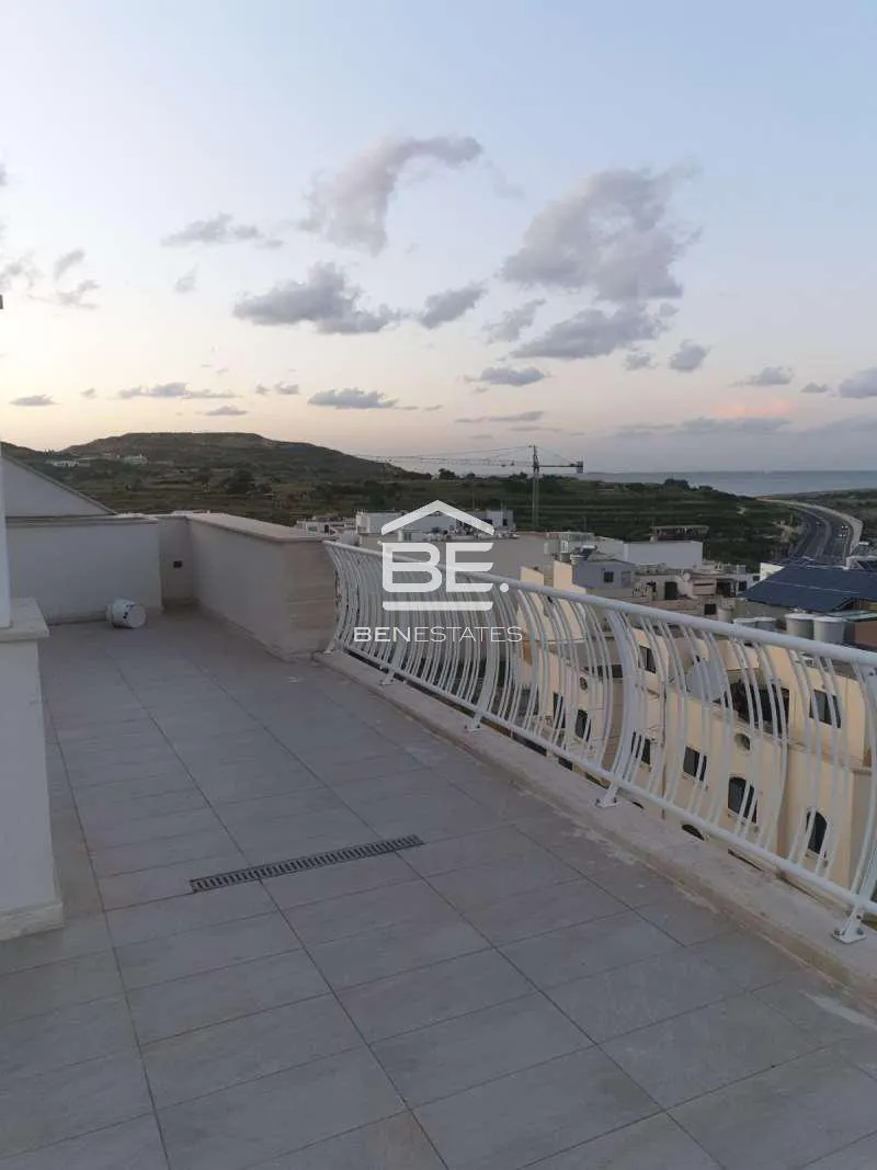 Penthouse in Bahar Ic-Caghaq