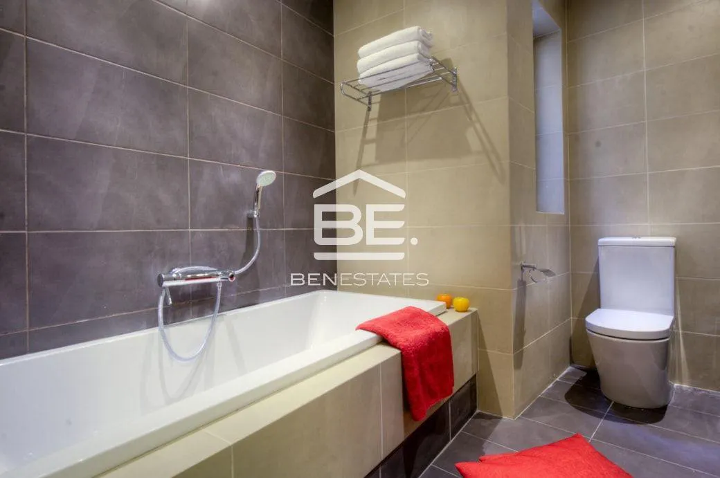 Semi Detached Villa in Madliena