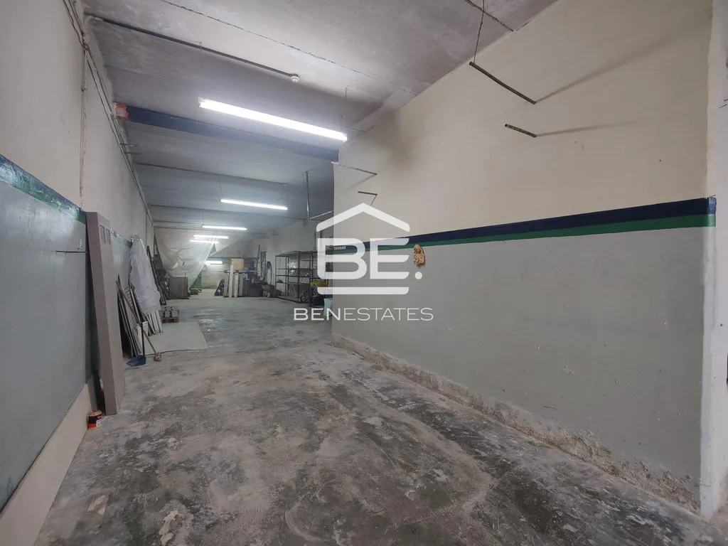 Street Level Garage in Birkirkara