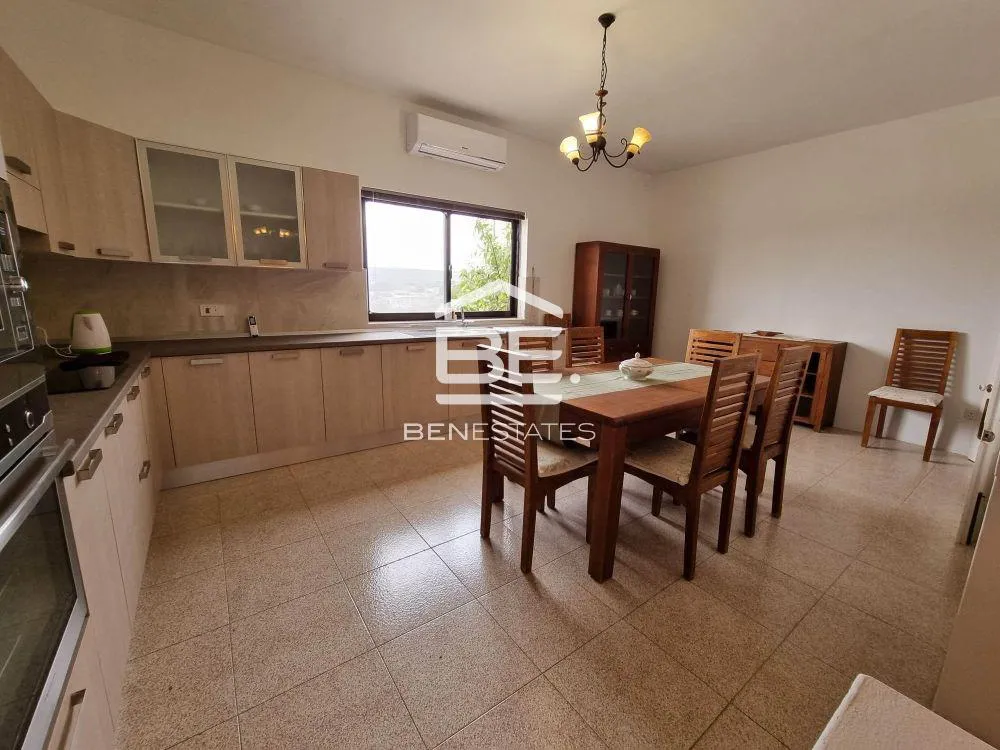 Terraced House in Bidnija