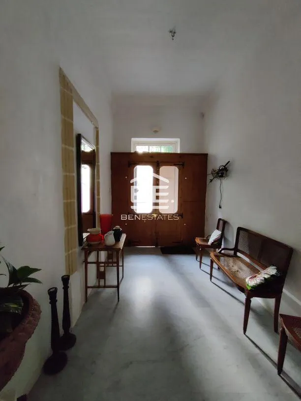 Town House in St. Julians