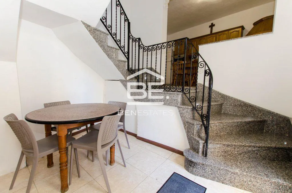 Town House in Cospicua