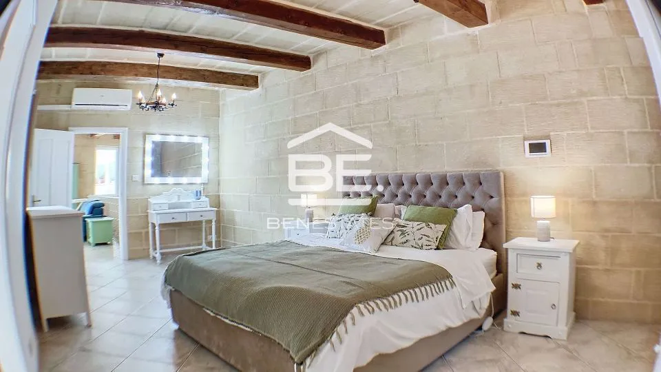 Town House in Mosta