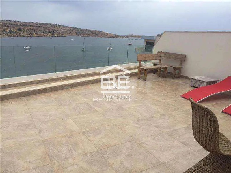 Penthouse in St. Pauls Bay