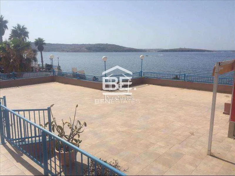 Commercial in Bugibba