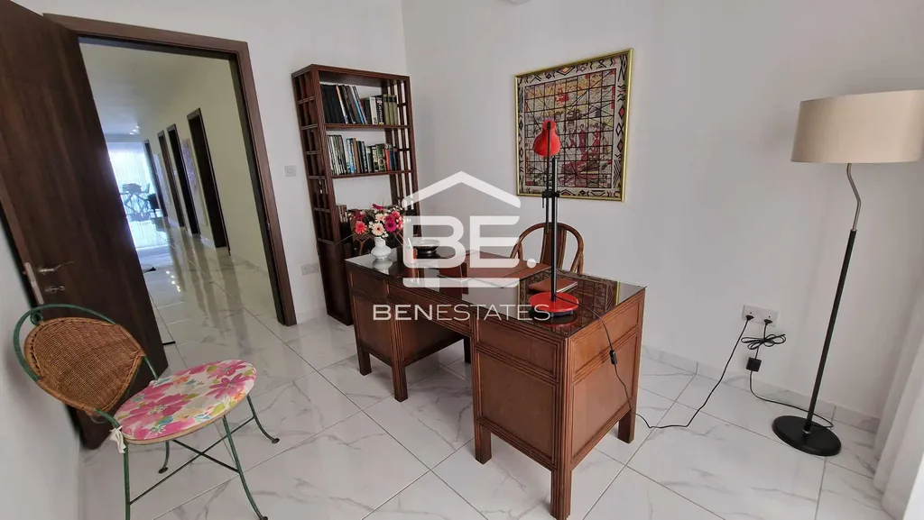 Apartment in Birzebbuga