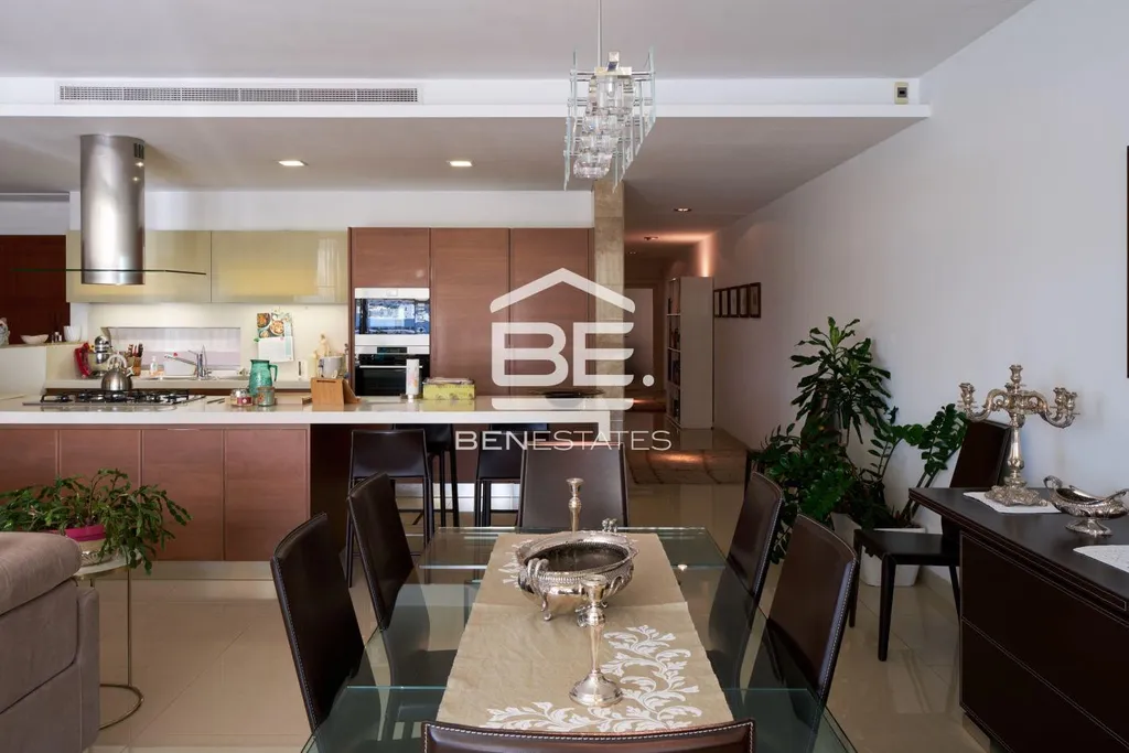 Apartment in Ta' Xbiex