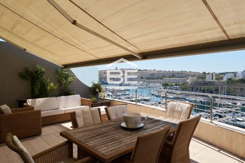 Apartment in Ta' Xbiex