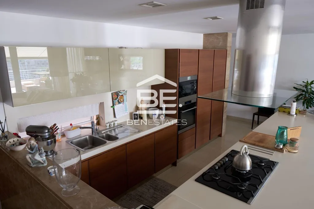 Apartment in Ta' Xbiex