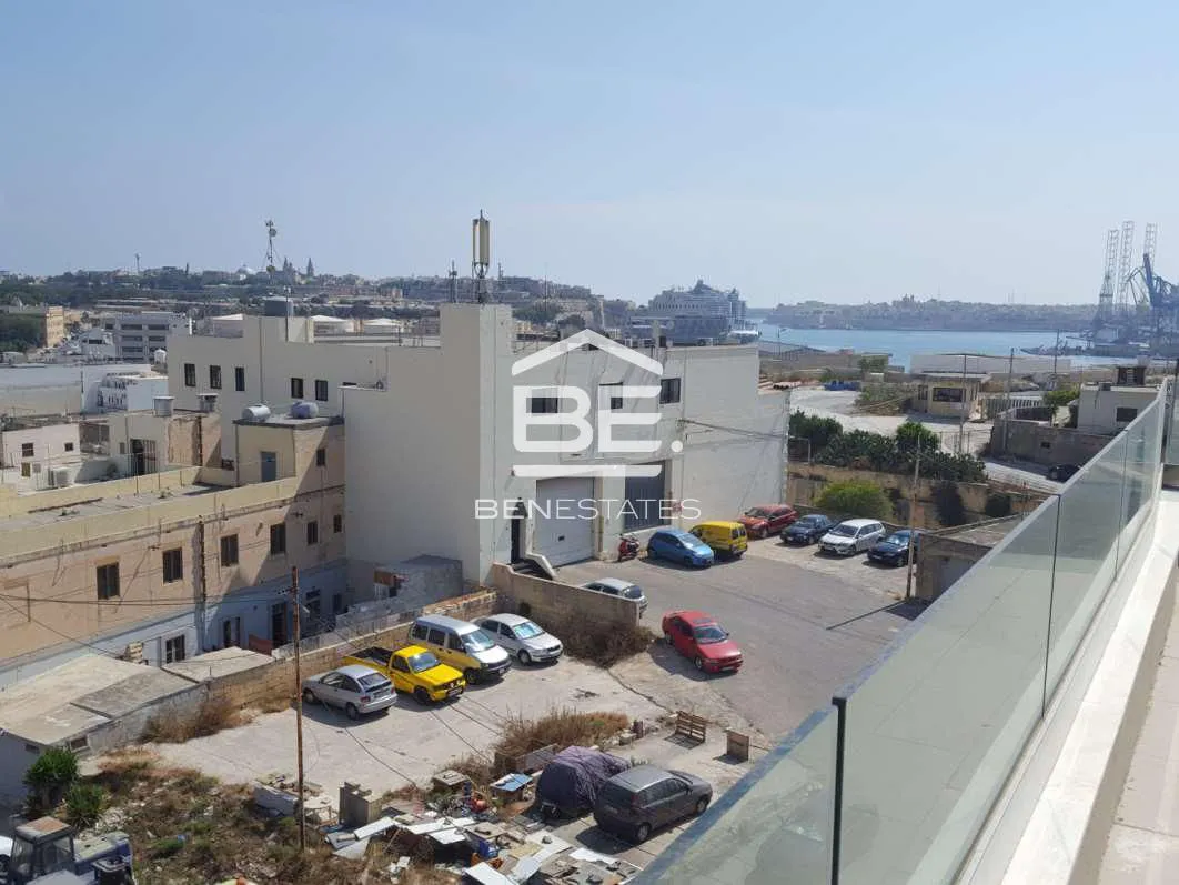 Airspace in Marsa