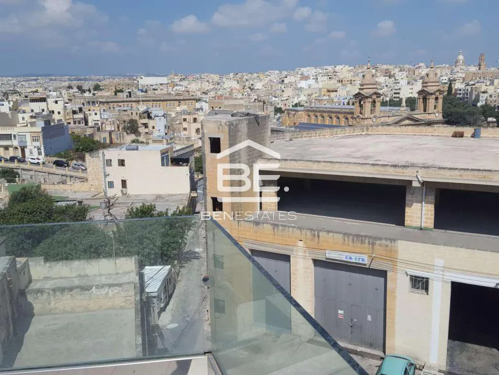 Airspace in Marsa