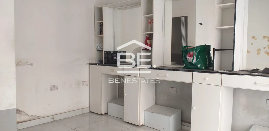 Commercial in Hamrun