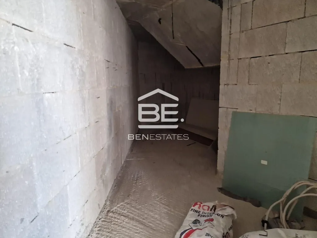 Commercial in San Gwann