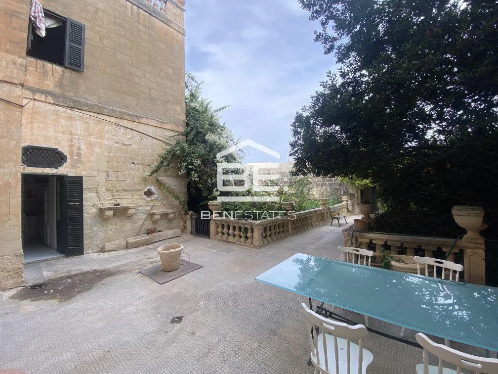 Palazzo in Lija