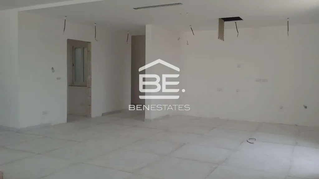 Fully Detached Penthouse in Kalkara
