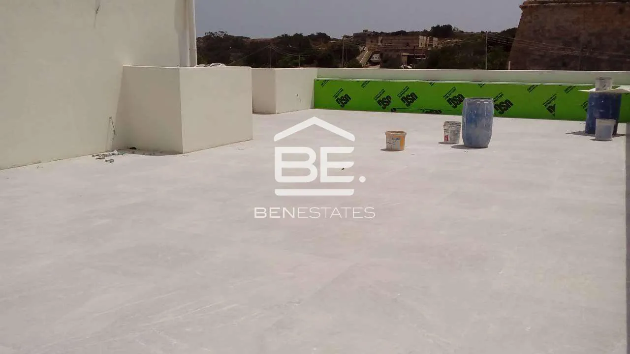 Fully Detached Penthouse in Kalkara