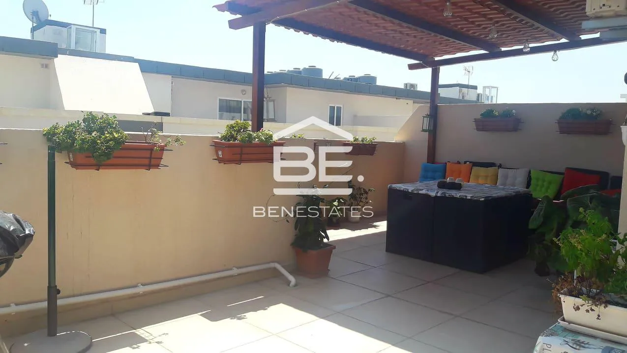 Penthouse in Santa Venera