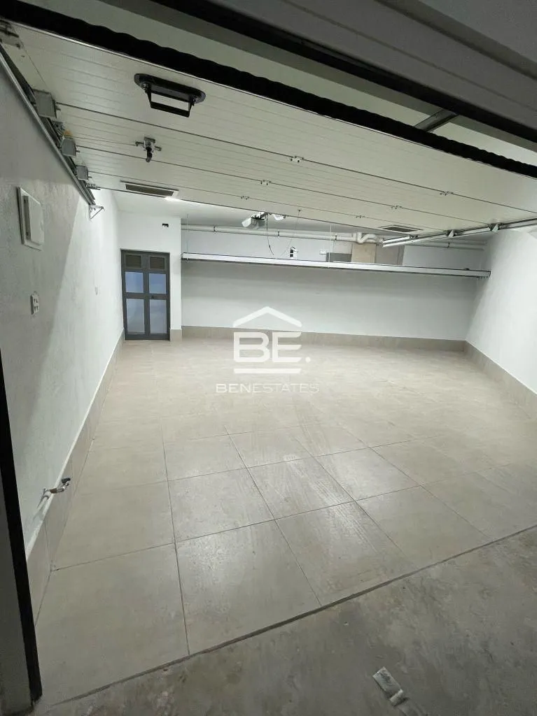 Semi Basement Garage in Mgarr