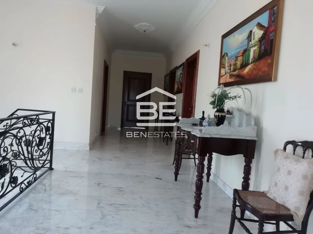 Semi Detached Villa in Victoria Gardens