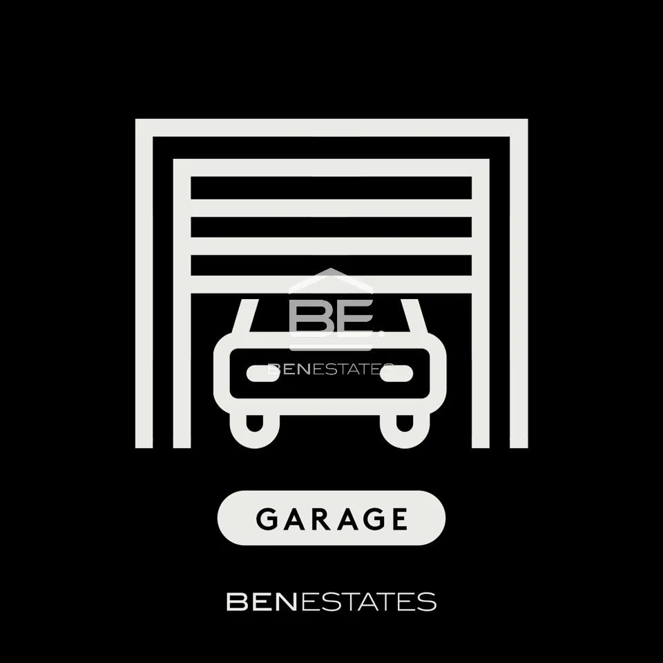 Street Level Garage in Paola