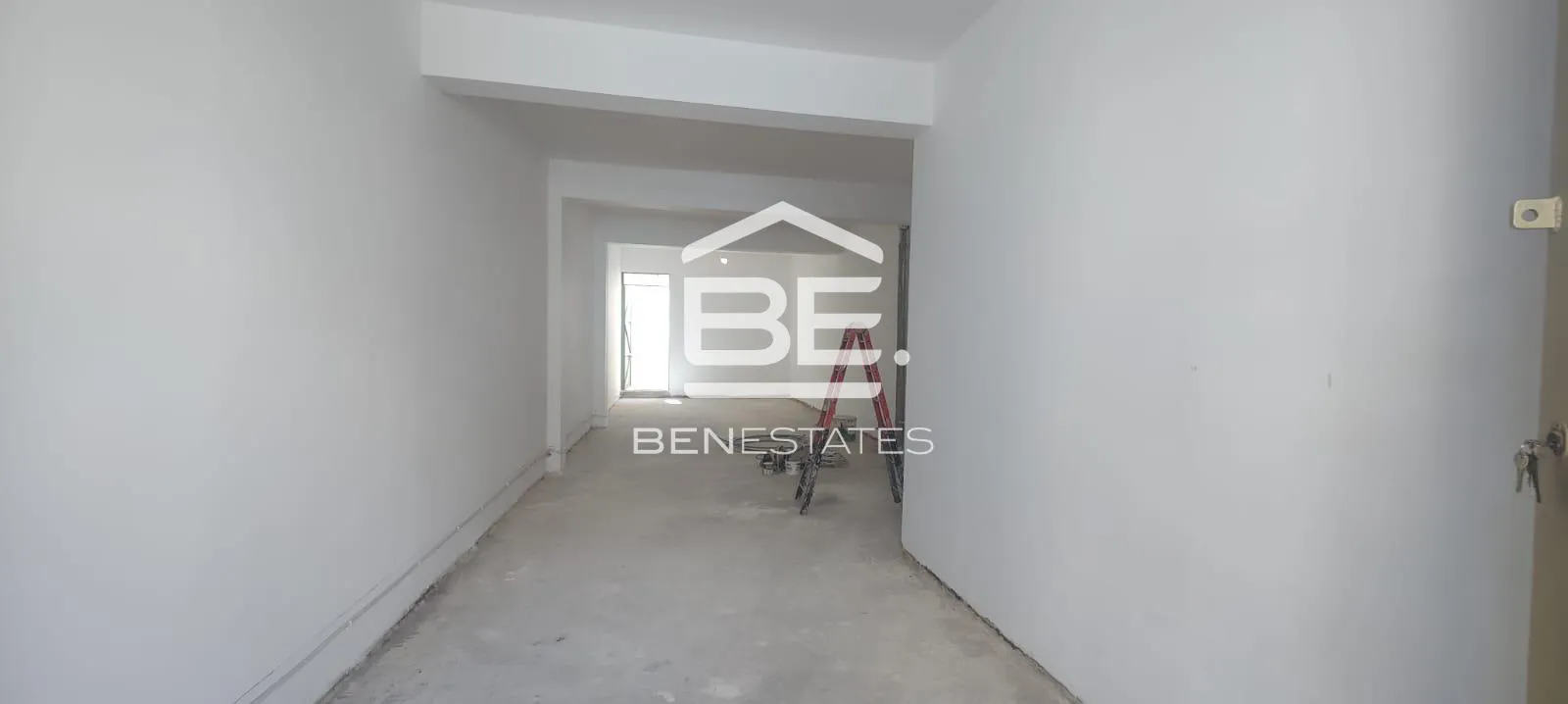 Street Level Garage in Marsa