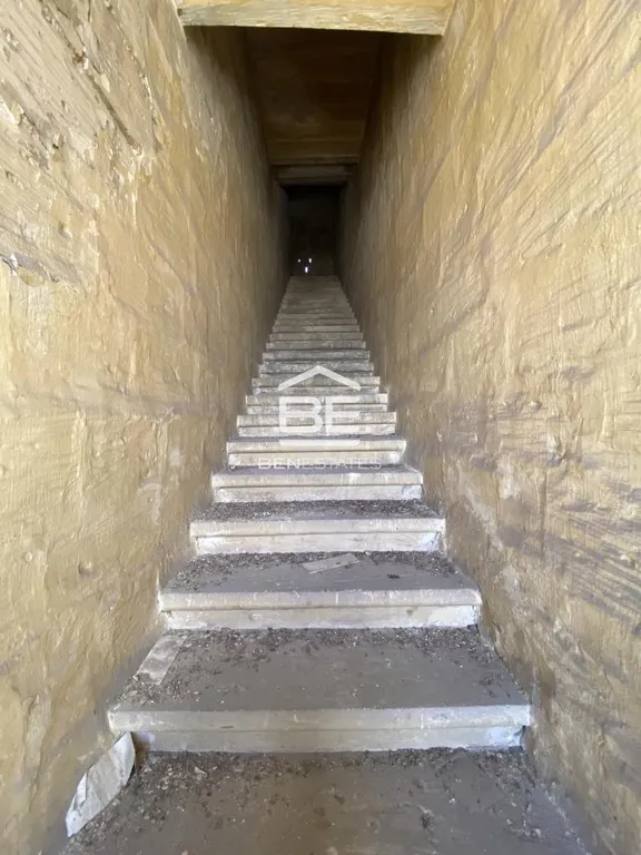 Warehouse in Marsa