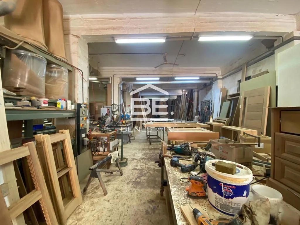 Warehouse in Maghtab