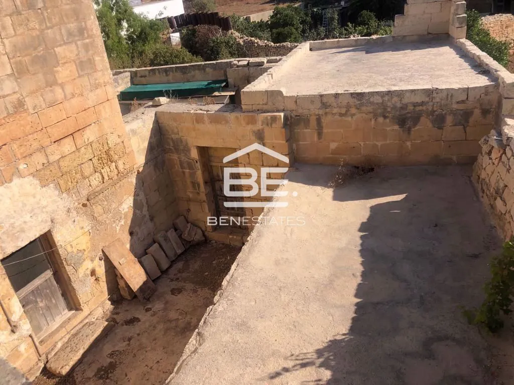 Unconverted House of Character in Qrendi