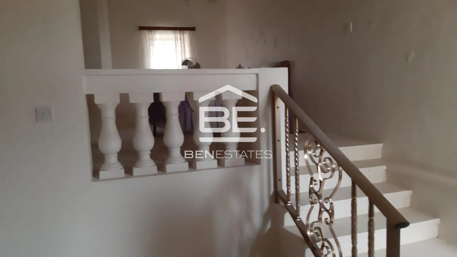 Unconverted Town House in Zurrieq