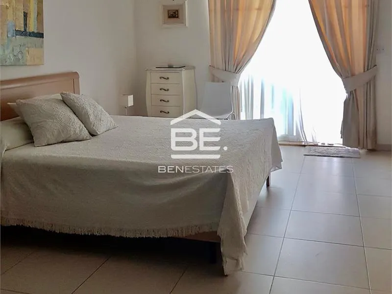 Apartment in Xemxija