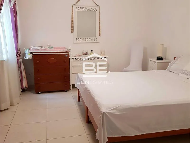 Apartment in Xemxija