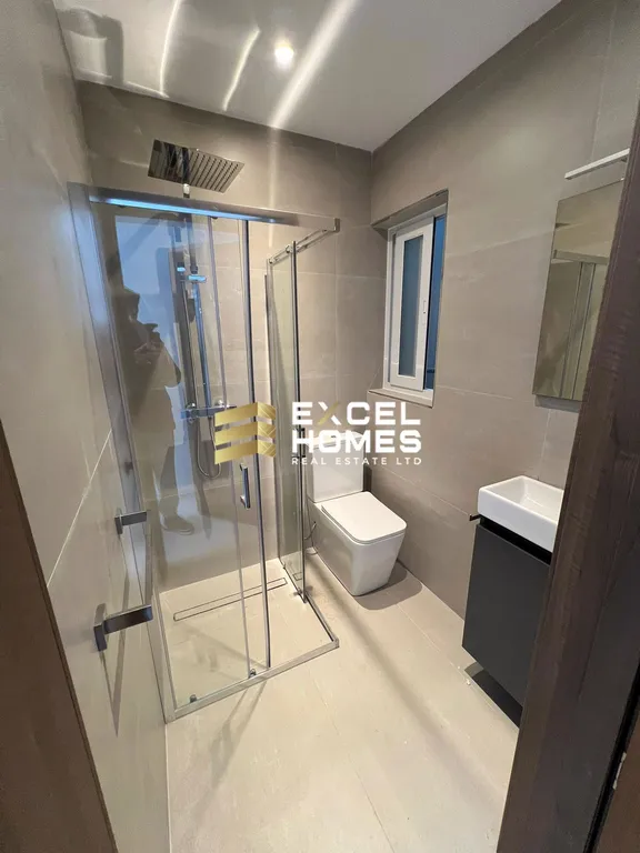 Spacious 2 Bedroom Apartment in Attard with Modern Finishes - View 4
