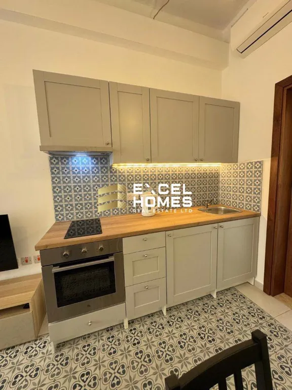 Cozy 1 Bedroom Maisonette in Hamrun with Ensuite - View 5